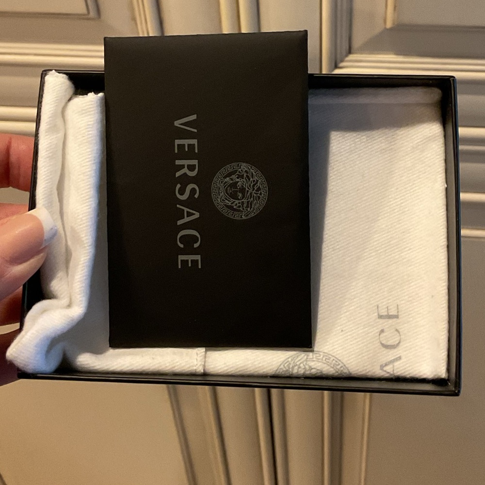 VERSACE CARD CASE - Picture 10 of 13